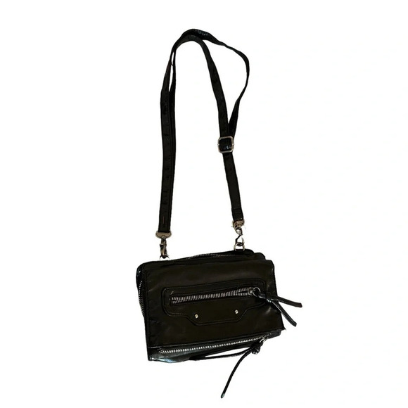 Mossimo Supply Co. Handbags - Vintage Mossimo black crossbody bag, foldable with lots of pockets